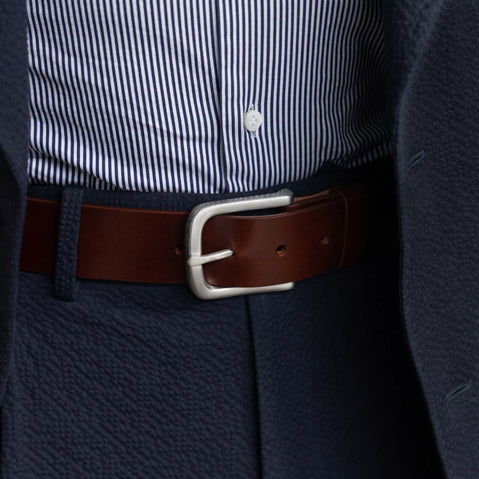Von Baer classic luxury full-grain leather belt for men in tan, with a stainless steel buckle.