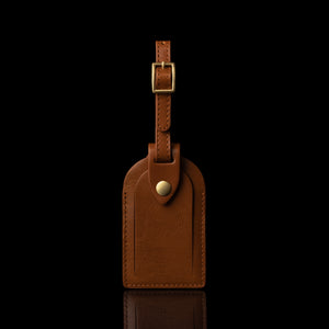 Von Baer Compact Classic tan leather luggage tag front view