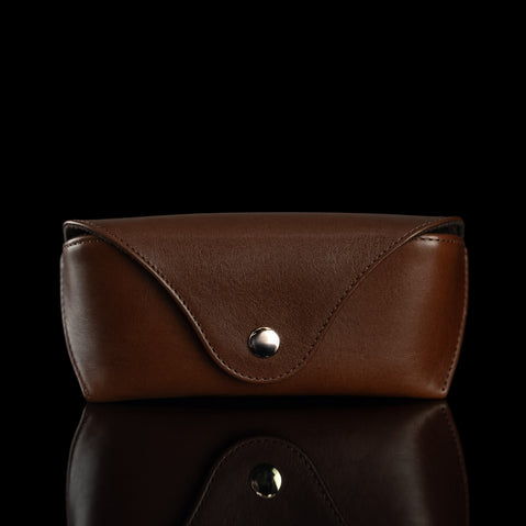 A front view of a brown Von Baer Deluxe luxury leather glasses and sunglasses case.