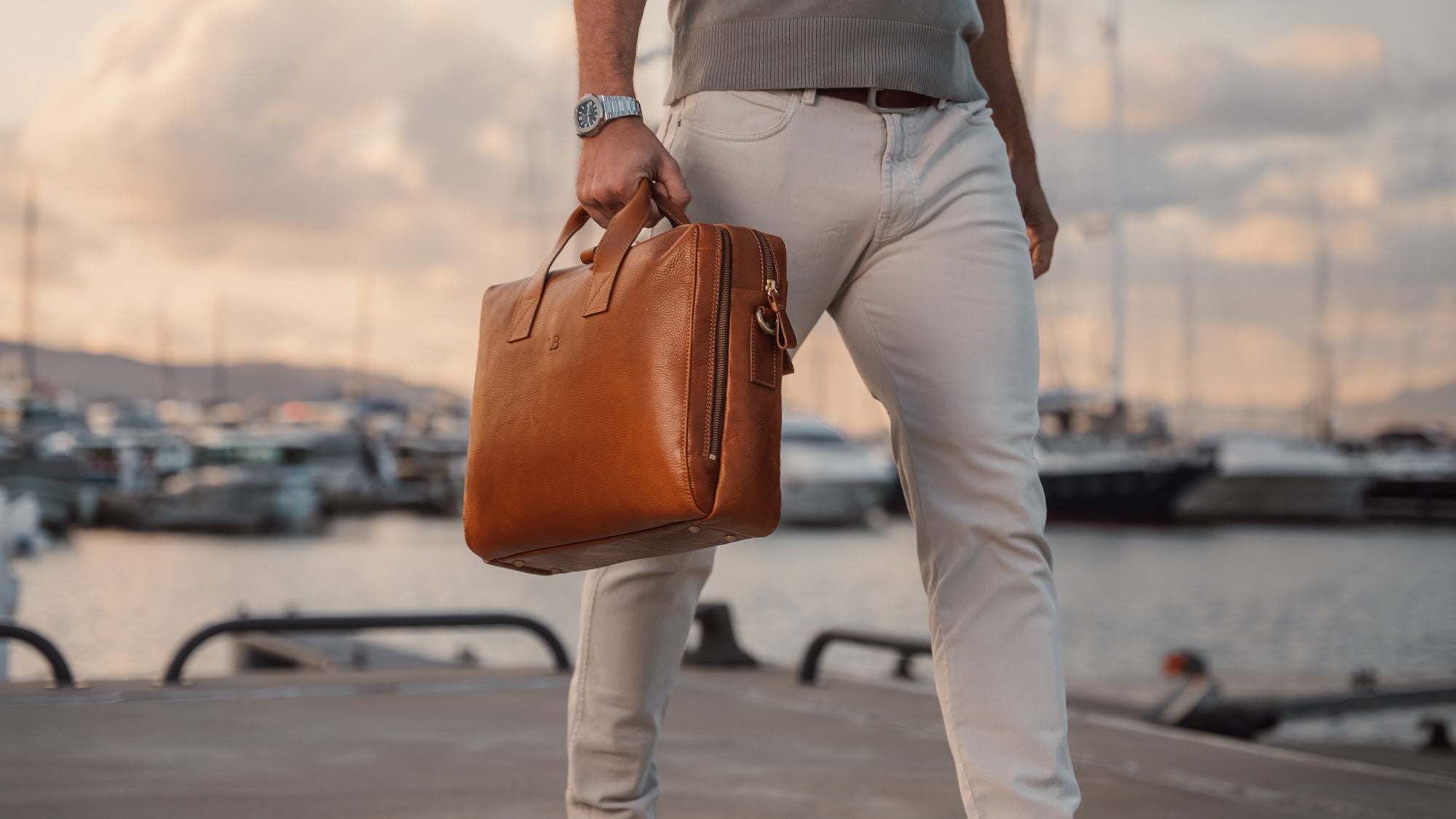 Von Baer Essential Modern Leather Briefcase (Tan, Dapper Businessman, Sunset Yachts)