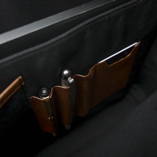 Men’s Von Baer Exquisite luxury full-grain leather laptop briefcase in brown, featuring card and pen slots.