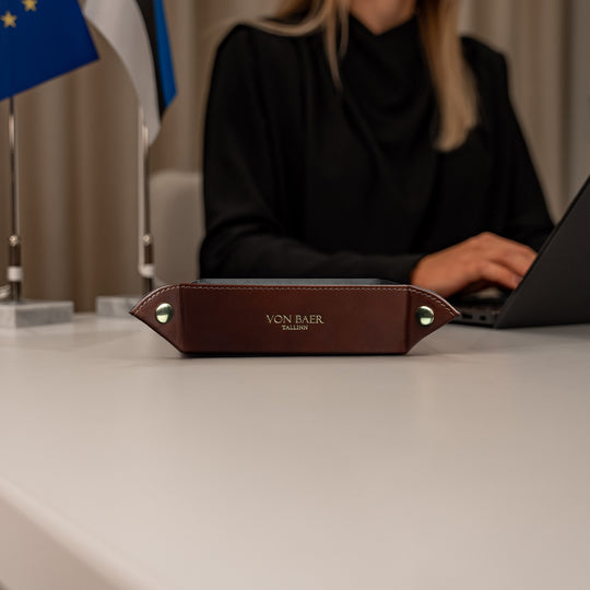 Von Baer Majestic luxury leather tray desk organizer, elegantly displayed as a thoughtful gift in a professional office setting.