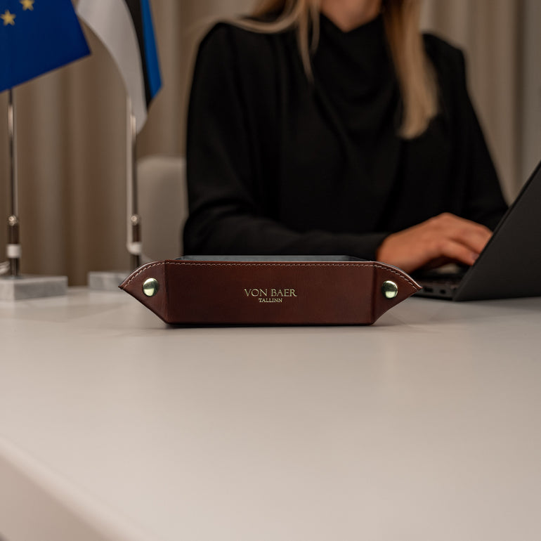 Von Baer Majestic luxury leather tray desk organizer, elegantly displayed as a thoughtful gift in a professional office setting.