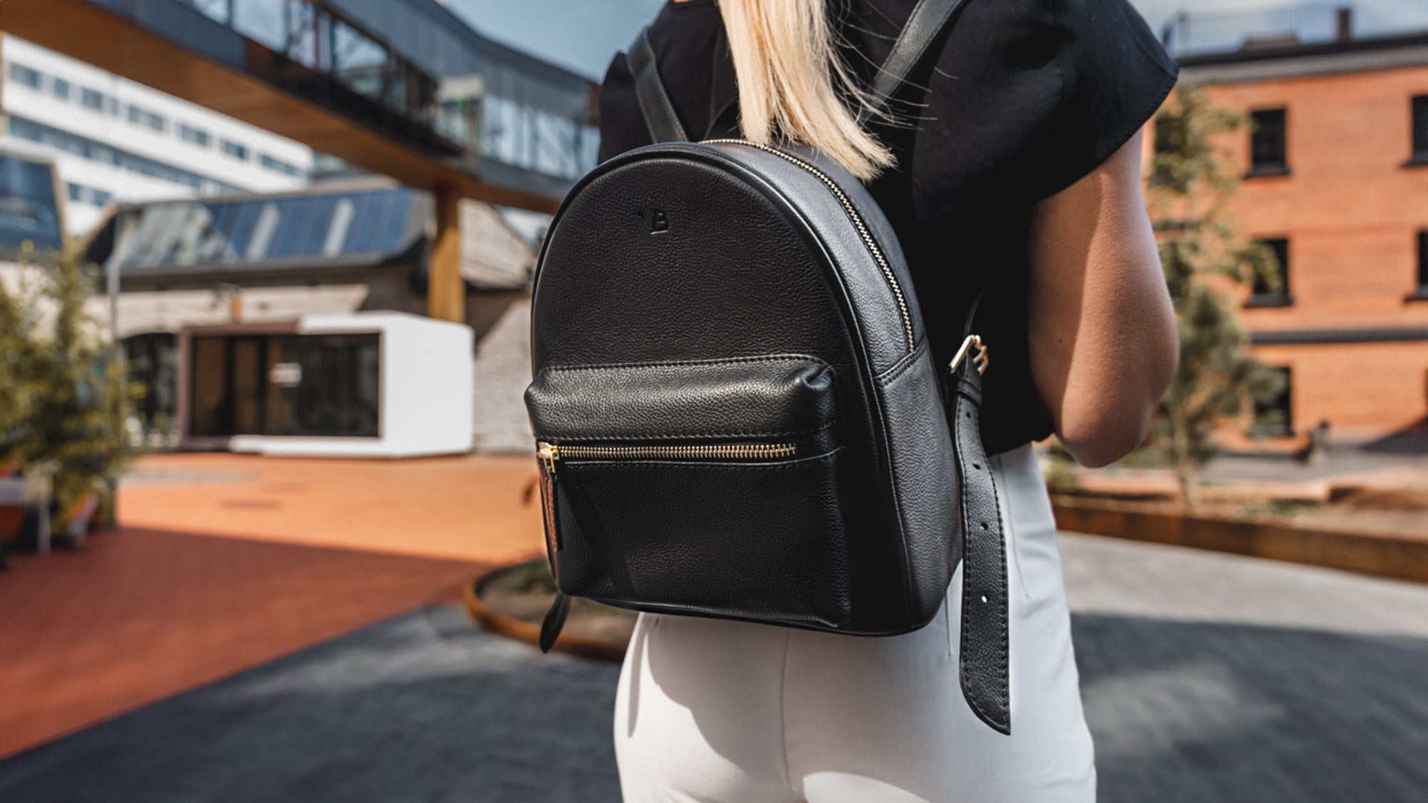 von baer womens premium small leather backpack black slider