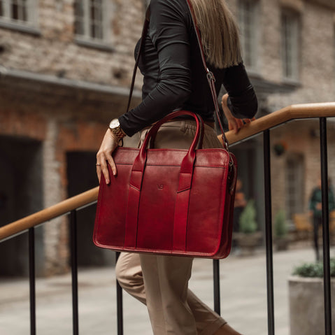 Exquisite Women s Laptop Bag - deep red color with shoulder strap